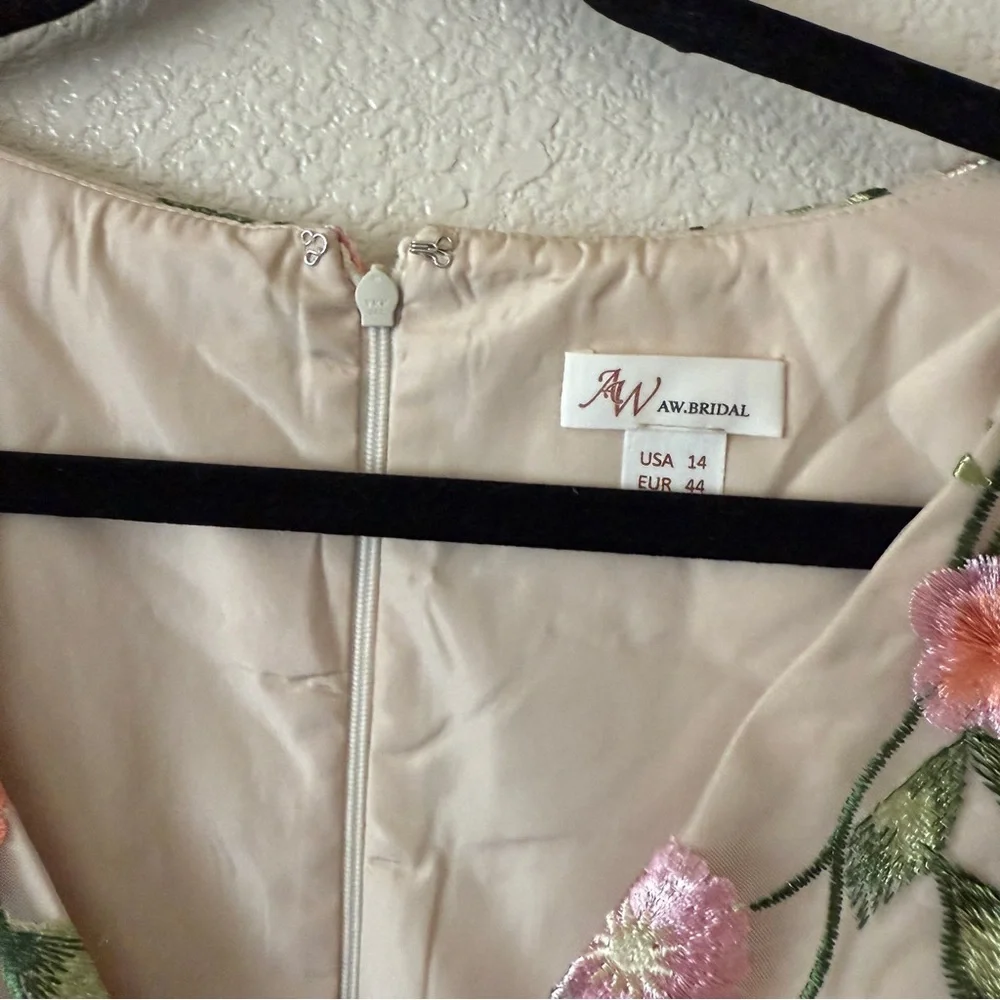 AW Bridal‎ Sz 14 Carole Dress Floral Embroidered Cream Dress - Picture 5 of 13